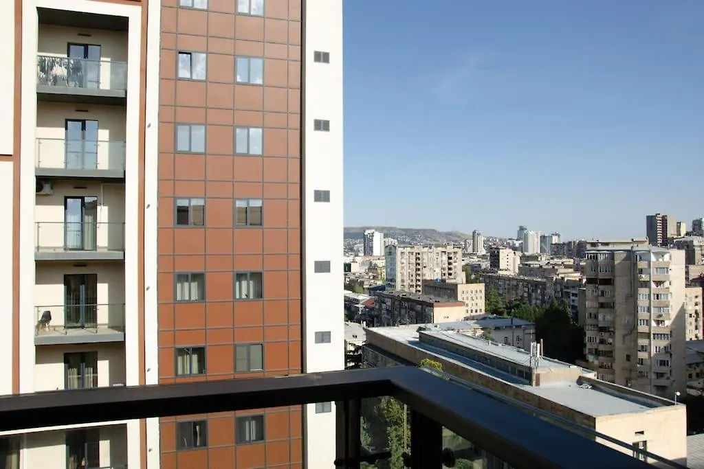 Gg Home - 1 Bedroom Apartment On 11Th Floor On Kazbegi Avenue In Saburtalo 第比利斯
